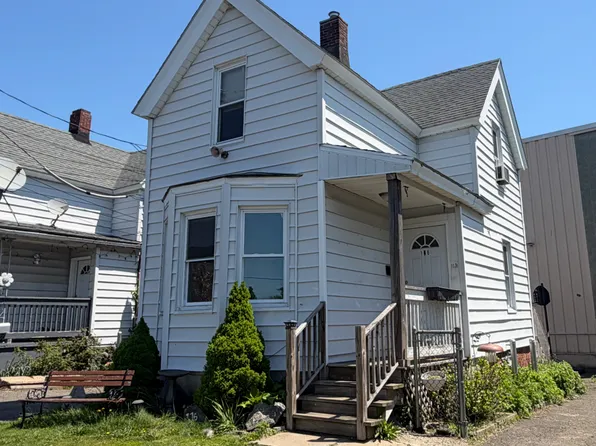 116 Hastings St, Bridgeport, CT 06610