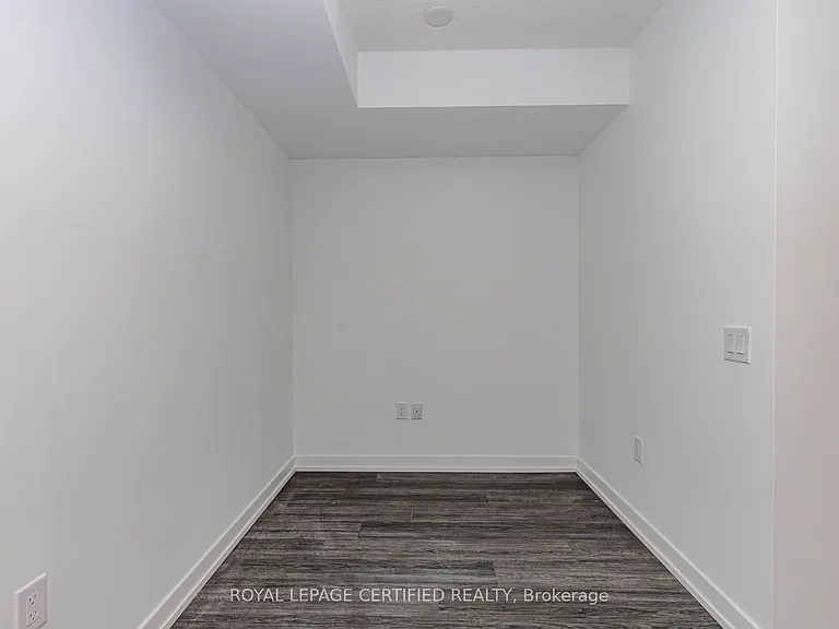4010 Eglinton Ave W #217 — Photo 10