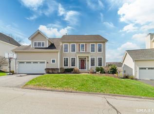 25 Revere Circle #25, Southbury, CT