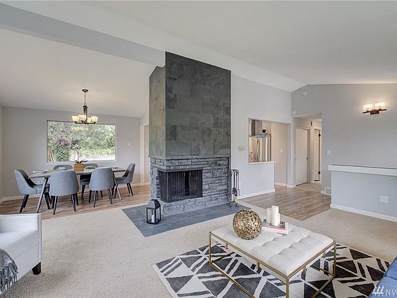 4th image of 3509 Sylvan Dr W