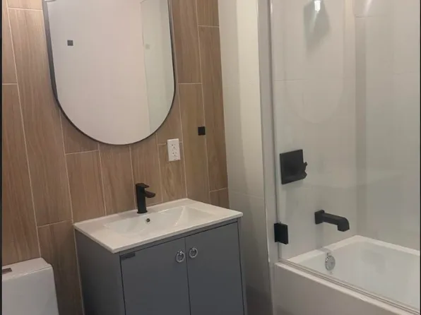 172 New York Avenue image 4 of 6