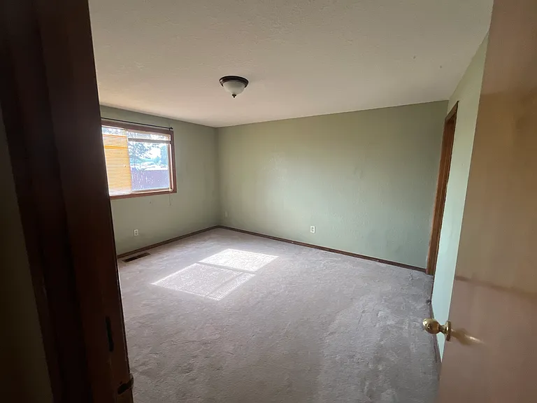 3169 SE Hathaway Dr — Photo 14
