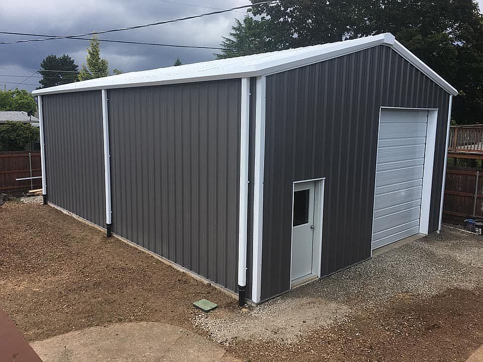 26x40 Workshop side photo