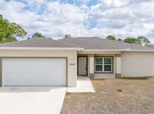 6040 Kumquat Cir, Labelle, FL 33935