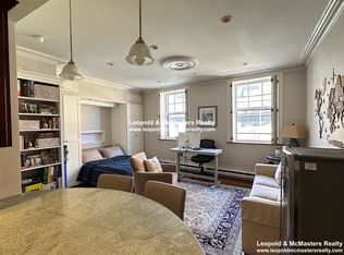 82 Chestnut St APT 21, Boston, MA 02108