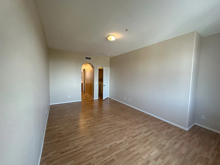1760 E Palomar St E #302 — Photo 8