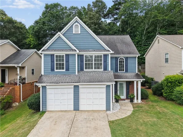 3742 Strathmore Dr, Duluth, GA 30096