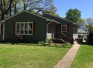 1630 SW Wayne Ave, Topeka, KS 66604