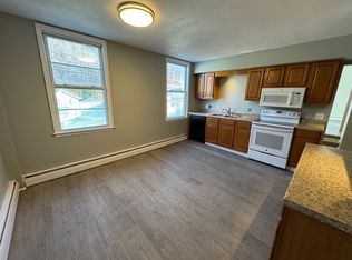 295 Genesee St APT 1, Chittenango, NY 13037