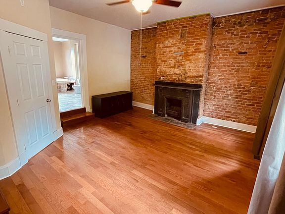 4th image of 111 Mulberry St #2