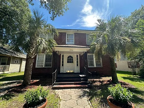 Post St 2908 Photo 1