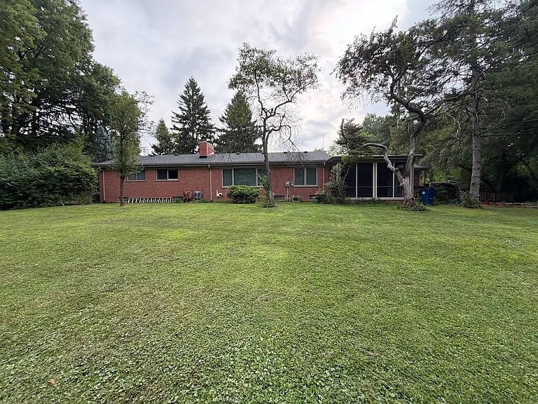 3520 Rayburn Rd — Photo 16
