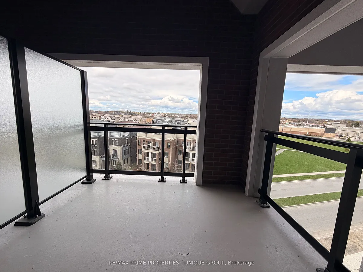Building Photo - 51 Clarington Blvd #615