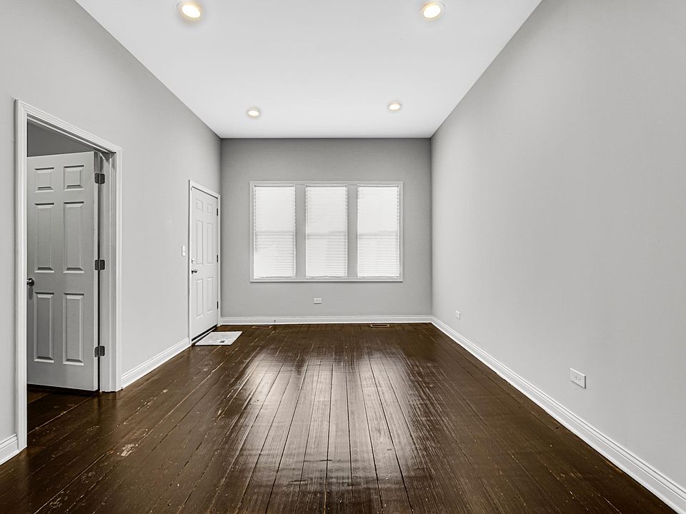 1st image of 9118 S Harper Ave #1