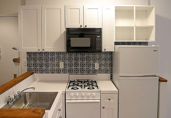 4th image of 227 E 96th St APT 1FW