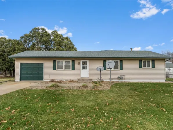 204 W Preston St, Stanwood, IA 52337
