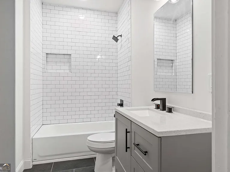 360 Ponce De Leon Ave NE #15 — Photo 17