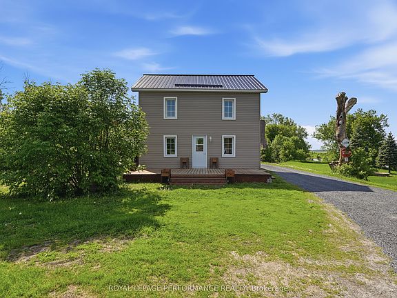 3rd image of 961 Boundary Rd N