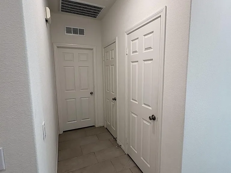 420 Appleton Way — Photo 23