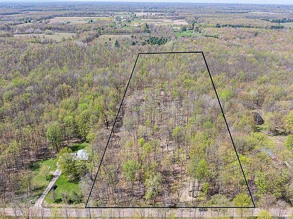 3rd image of Hines Rd