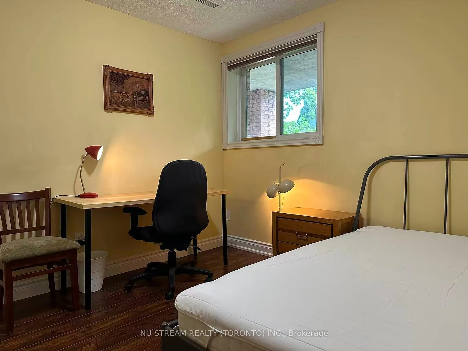 1 bed, $1,100 — Photo 2