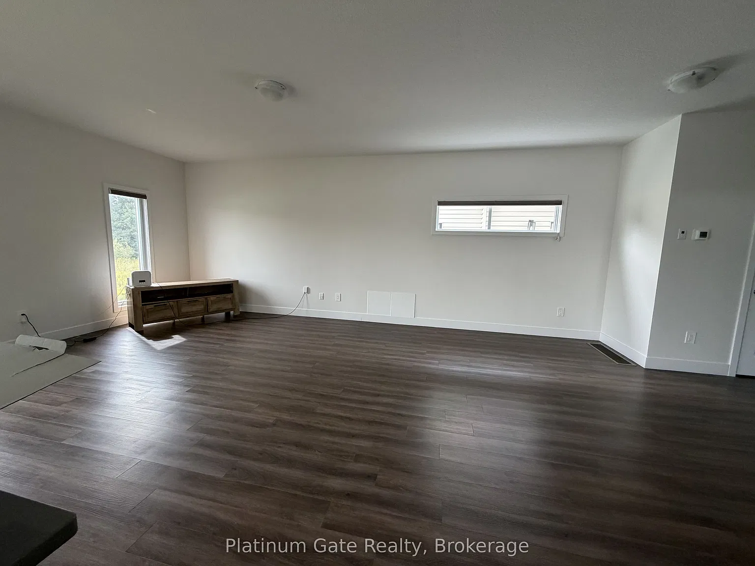 4 bed, $2,750 — Photo 3