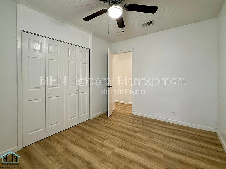 9607 Gold Hill Dr — Photo 11
