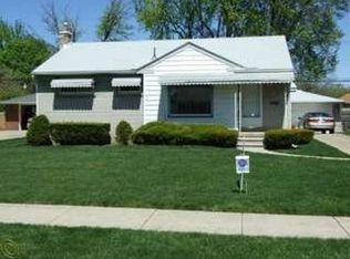 31928 Rush St, Garden City, MI 48135