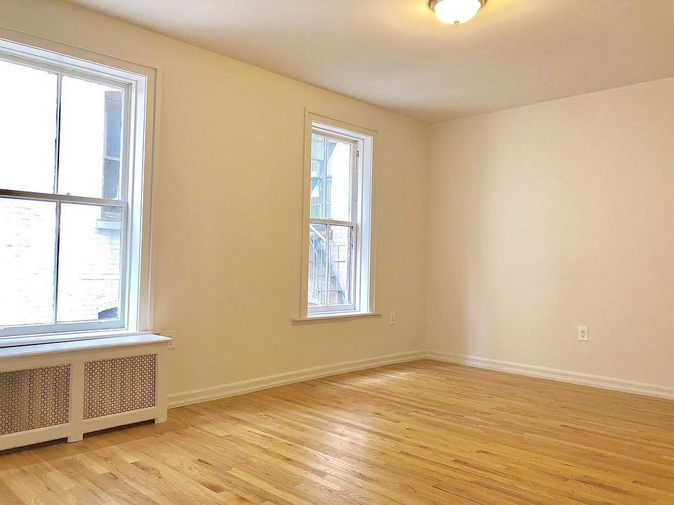 2nd image of 408 E 65th St APT 2E