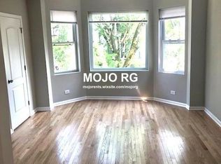 1115 W Newport Ave #3, Chicago, IL 60657
