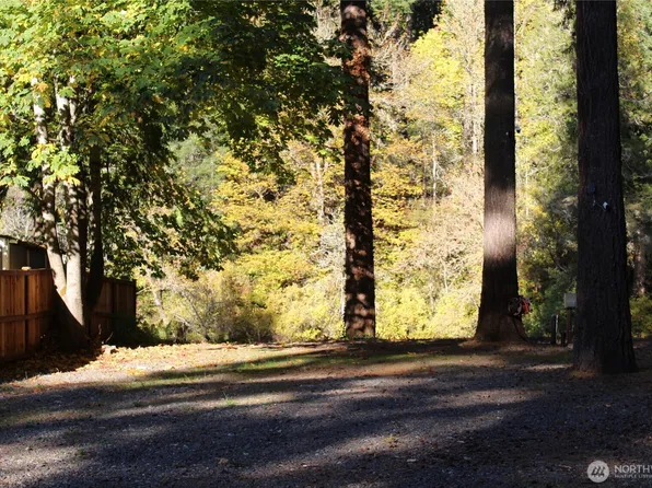 16916 Holly Street SE, Yelm, WA 98597