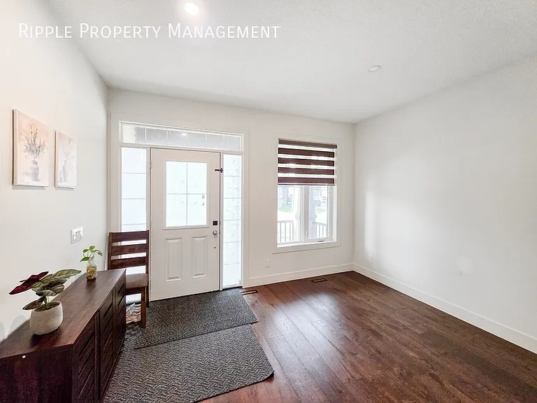 167 Windbrook Mnr SW #UPPER — Photo 6