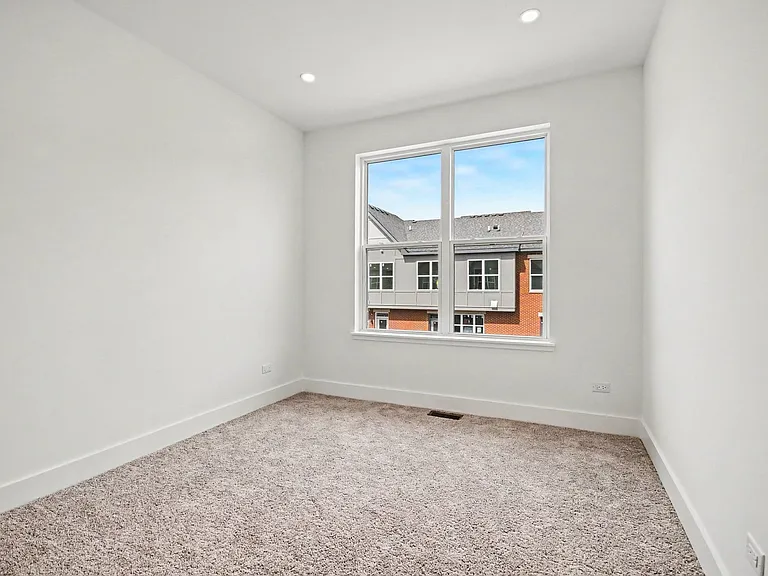 1215 Gateway Ct — Photo 21