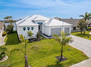 428 SW 53rd Terrace Cpe, Coral, FL 33914