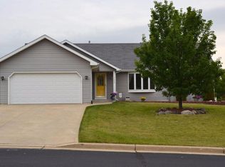 122 Mill Ave, Union Grove, WI 53182