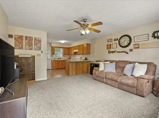 1008 Hickory St, Staunton, VA 24401