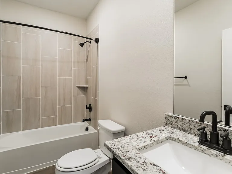 1106 Princeton Hts — Photo 18