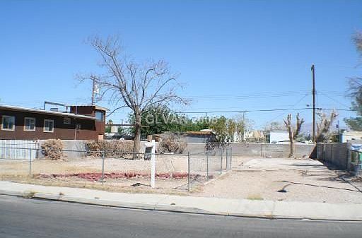 1st image of 6064 Great Smoky Ave