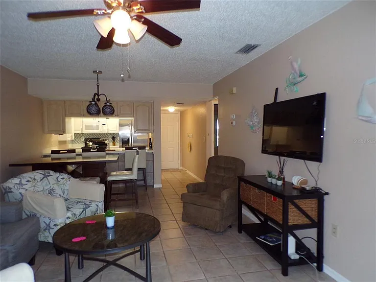 4016 Oakview Dr #J8 — Photo 9