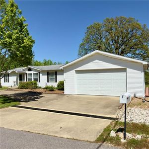 132 Markum Rd, Gravois Mills, MO, 65037