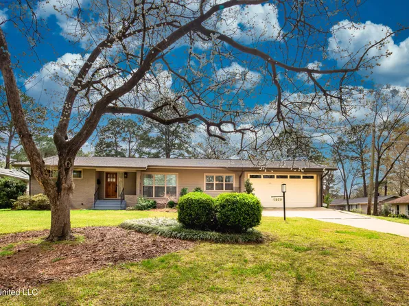 1021 Buckley Dr, Jackson, MS 39206