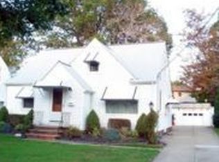 317 E 280th St, Euclid, OH 44132
