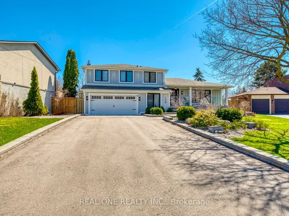 1224 Willowbrook Dr, Oakville, ON L6L 2K1