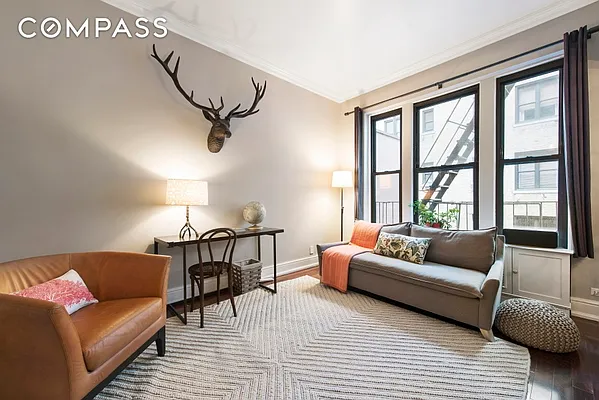Sold by Compass | media 10
