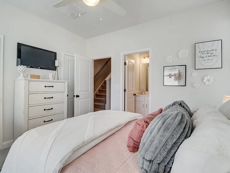 Crossings at NoDa - Townhomes for Rent in Charlotte NC — Photo 26