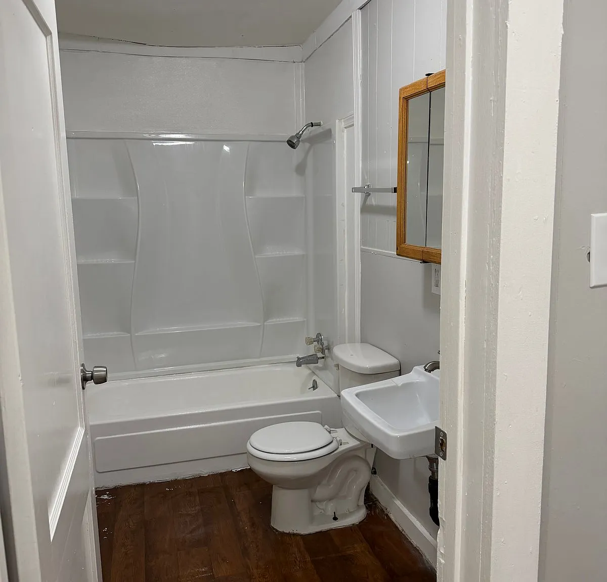 1244 Kings Hwy - 1244 Kings Hwy — Photo 3