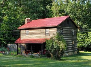 3543 State Route 130 Rd, Acme, PA 15610