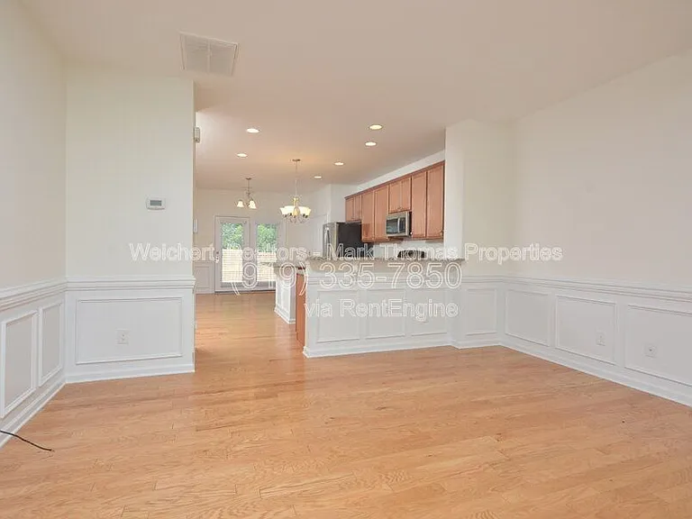 3 Moonbeam Ct — Photo 6