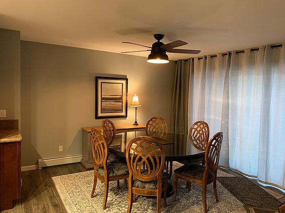 Dining area and small bar