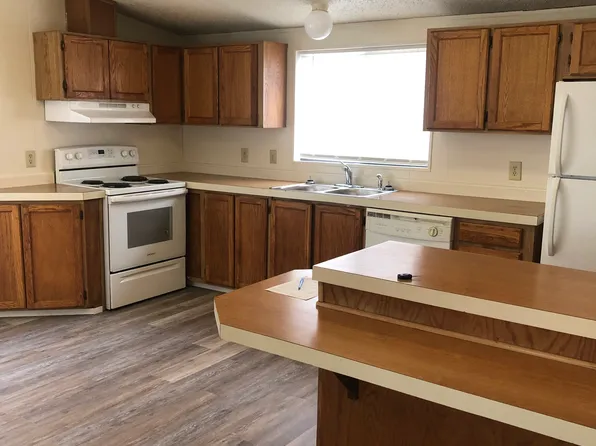 124 N James Ave, East Wenatchee, WA 98802